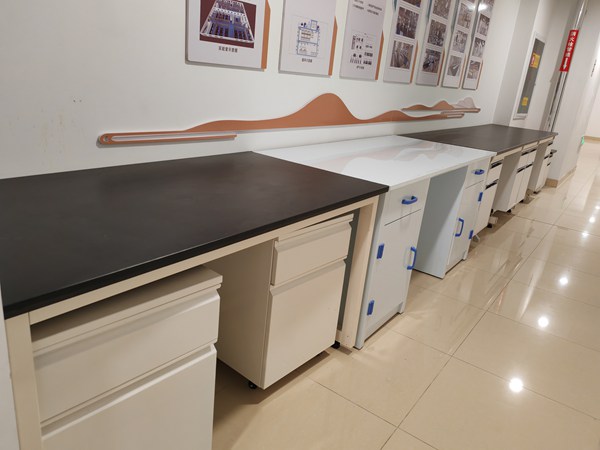 全鋼實驗臺供應廠家